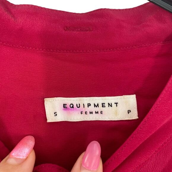Equipment Femme Marche‎ Collarless Long Sleeved Silk Magenta Blouse Size S Long - Picture 2 of 10